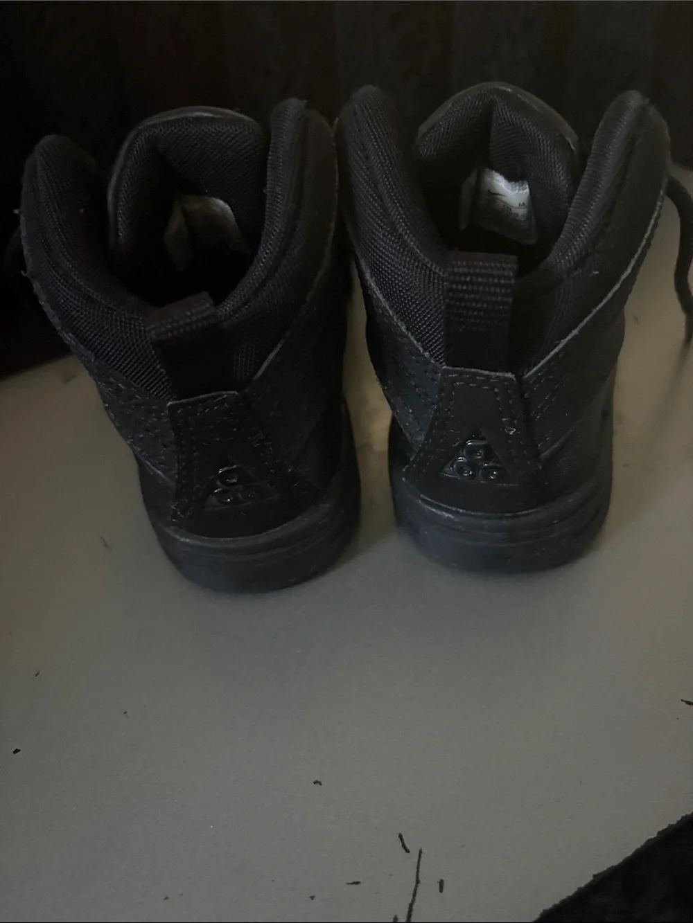 Nike ACG Kids Black Lace-Up Duck Boots